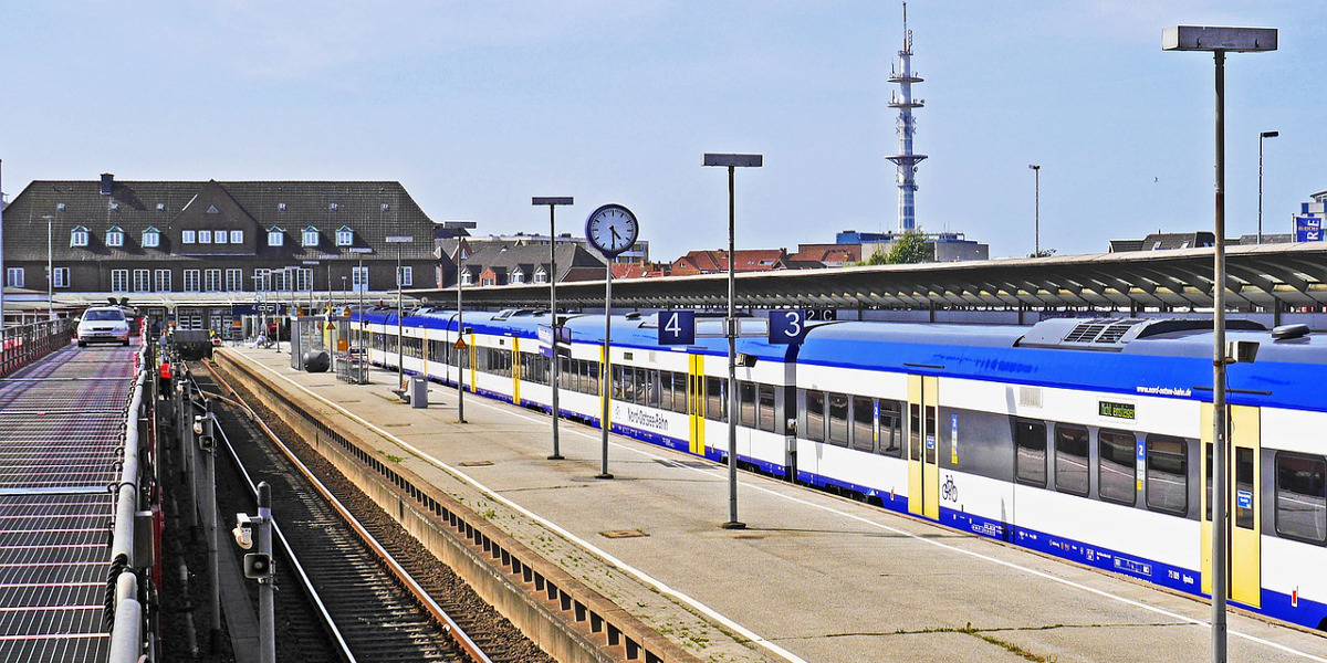 Bahn­hof Tull­ner­feld wie­der ein­ge­schränkt in Betrieb