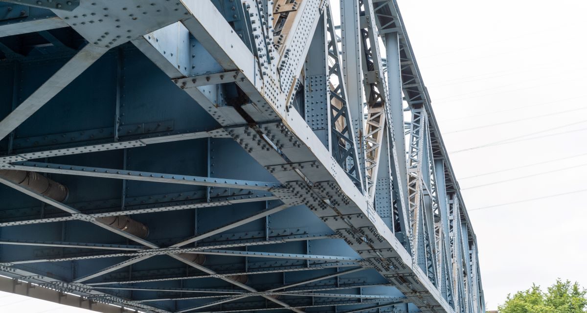 Zur Donau­brü­cke Maut­hau­sen Umwelt­ver­träg­lich­keit bestätigt